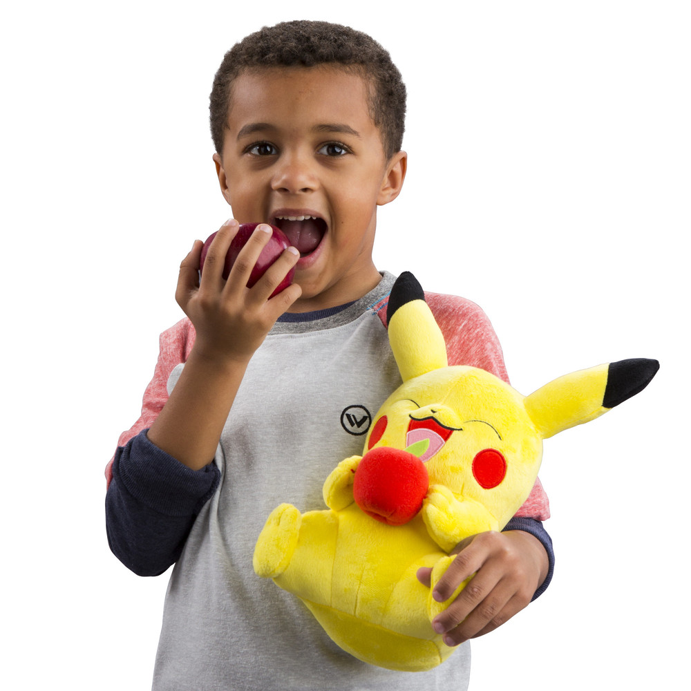 Großer Pikachu Plüsch mit dem Apfel